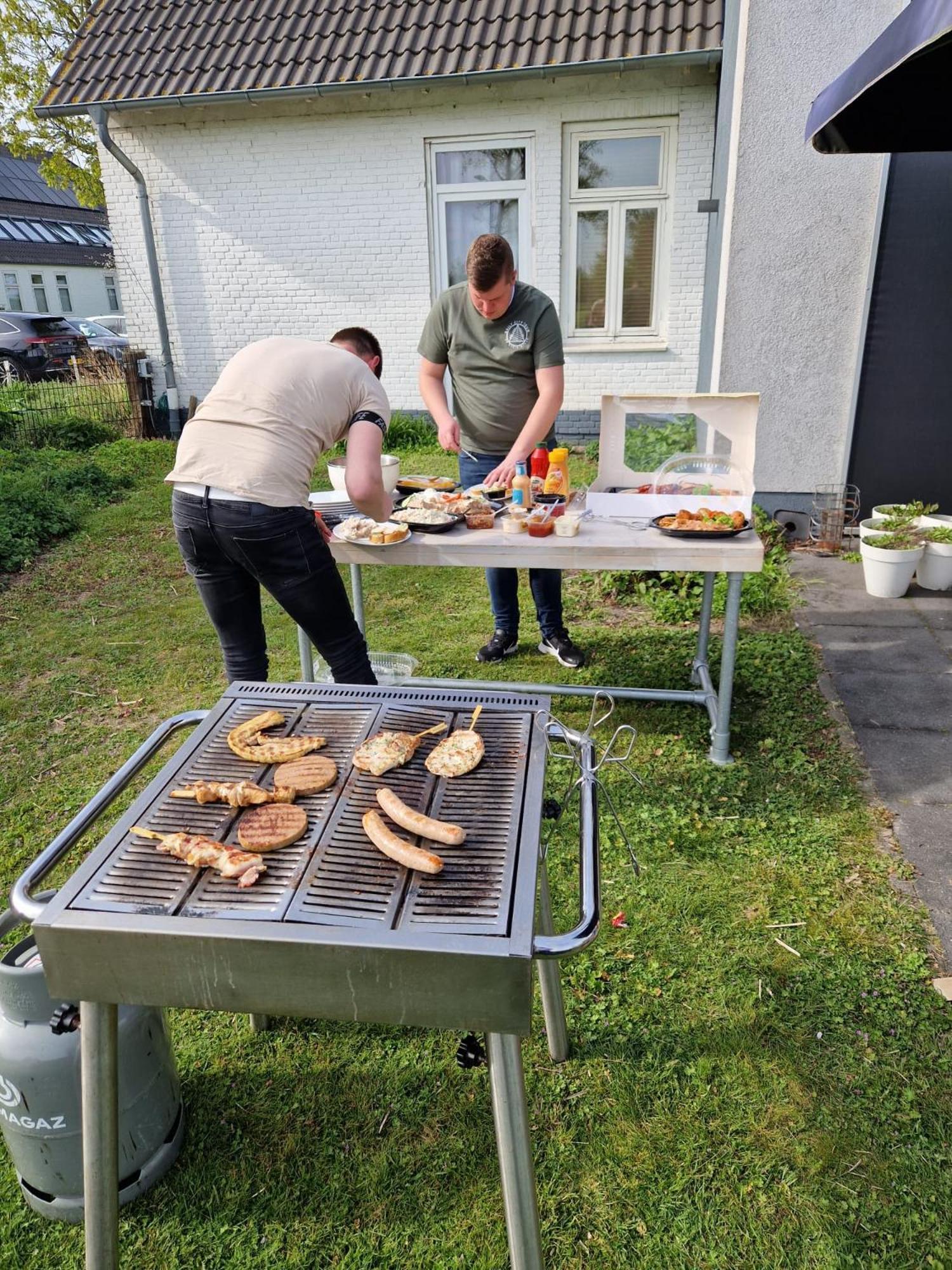 De Slaapfabriek Vakantiehuis En Trainingslocatie Teuge Exterior foto